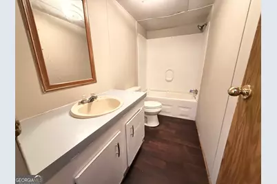 1361 Edgewood Avenue, Douglas, GA 31533 - Photo 16