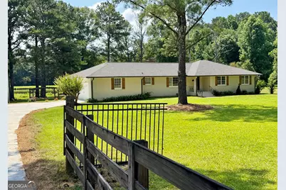 852 Mobley Bridge Road, Hogansville, GA 30230 - Photo 1