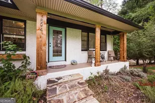 594 Forest Heights Dr, Athens, GA 30606 - Photo 2