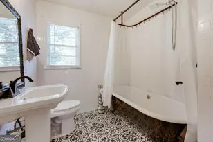 594 Forest Heights Dr, Athens, GA 30606 - Photo 12