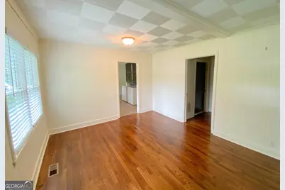 215 Pennsylvania Avenue, Carrollton, GA 30117 - Photo 4