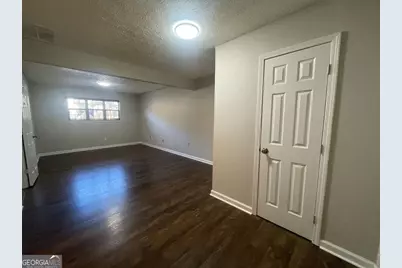 3015 Cascade Manor Drive, Decatur, GA 30034 - Photo 4