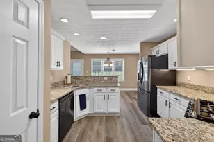 1625 Lake Dow Rd, McDonough, GA 30252 - Photo 10
