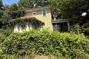 2710 Memorial Dr SE, Atlanta, GA 30317 - Photo 10