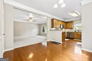 606 Lofty Ln SW, Atlanta, GA 30331 - Photo 4
