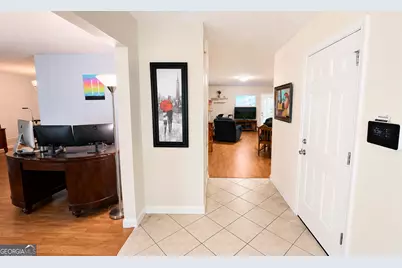 6679 Judy Lane, Riverdale, GA 30296 - Photo 4