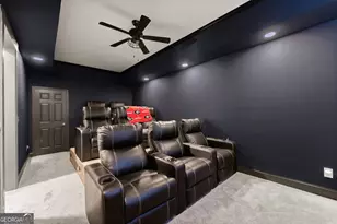 4718 Shady Lake Cir, Gainesville, GA 30507 - Photo 2