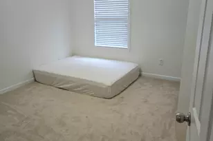 211 Jackson Pl NW, Lilburn, GA 30047 - Photo 2