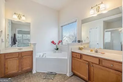 1032 Gather Drive, Lawrenceville, GA 30043 - Photo 8