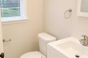 536 Elmwood Rd NW, Atlanta, GA 30318 - Photo 18