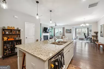 1616 Lansing Bluff Walk, Lawrenceville, GA 30043 - Photo 10