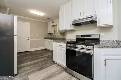 4311 Deep Springs Court, Kennesaw, GA 30144 - Photo 8