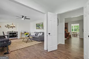 105 Walden Way, Fayetteville, GA 30214 - Photo 12