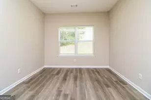 7478 Absinth Dr, Atlanta, GA 30349 - Photo 10