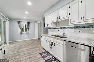 102 McKinley Cir, Lagrange, GA 30240 - Photo 16