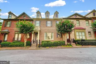 10755 Arlington Point, Johns Creek, GA 30022 - Photo 2