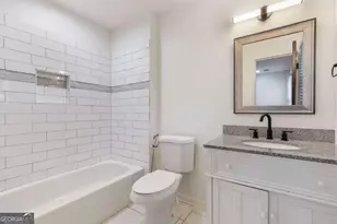808 Valbrook Ct SW, Lilburn, GA 30047 - Photo 20