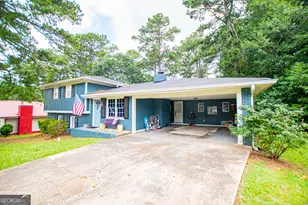 103 Shannon Dr, Carrollton, GA 30117 - Photo 2