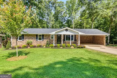 27 Lynhaven Dr, Newnan, GA 30263 - Photo 1