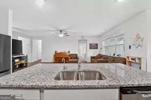 638 Logging Hl Dr, Richmond Hill, GA 31324 - Photo 8