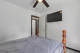 9018 Huntwood Ln, Riverdale, GA 30274 - Photo 12
