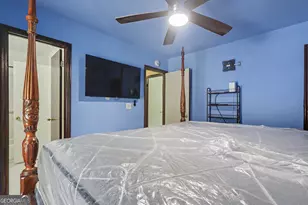 9018 Huntwood Ln, Riverdale, GA 30274 - Photo 8