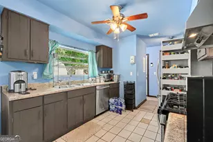 9018 Huntwood Ln, Riverdale, GA 30274 - Photo 6