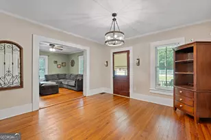 319 Johnson St, Senoia, GA 30276 - Photo 10