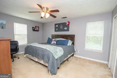 195 Pinewood Drive, Senoia, GA 30276 - Photo 14