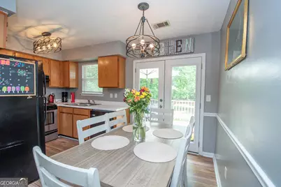 195 Pinewood Drive, Senoia, GA 30276 - Photo 10