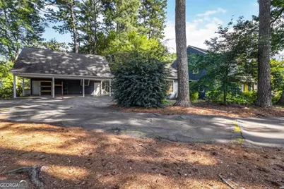 1367 Lansdowne Court SW, Marietta, GA 30008 - Photo 8