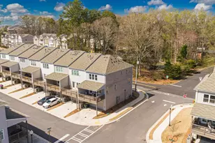 1972 Deco Dr, Kennesaw, GA 30144 - Photo 4