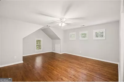 4504 Lake Forrest Drive, Atlanta, GA 30342 - Photo 32