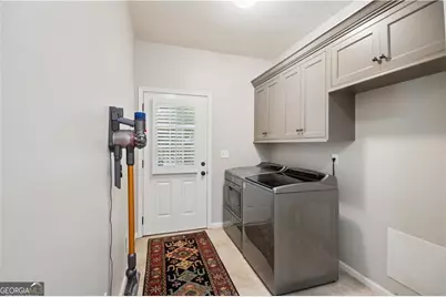 4504 Lake Forrest Drive, Atlanta, GA 30342 - Photo 52