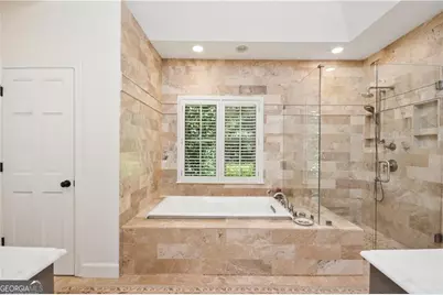 4504 Lake Forrest Drive, Atlanta, GA 30342 - Photo 20