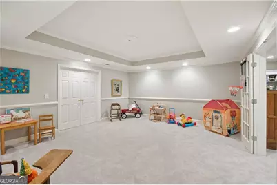 4504 Lake Forrest Drive, Atlanta, GA 30342 - Photo 48
