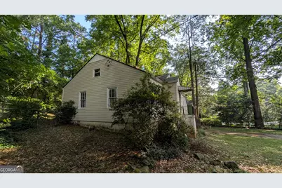 1181 Thomas Road, Decatur, GA 30030 - Photo 8