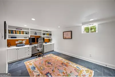 216 Pineland Road NW, Atlanta, GA 30342 - Photo 58
