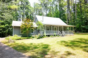 6178 Valley Stream Dr, Cumming, GA 30040 - Photo 2