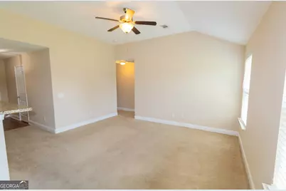 612 Hampstead Avenue, Statesboro, GA 30458 - Photo 4