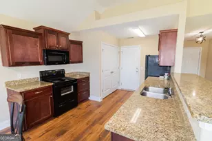 612 Hampstead Ave, Statesboro, GA 30458 - Photo 8