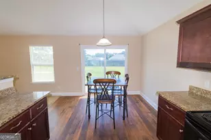 612 Hampstead Ave, Statesboro, GA 30458 - Photo 6