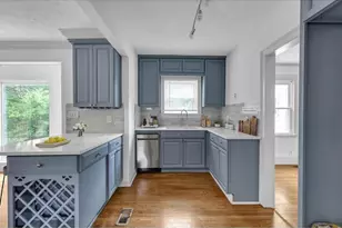3746 Myrtle St, College Park, GA 30337 - Photo 18