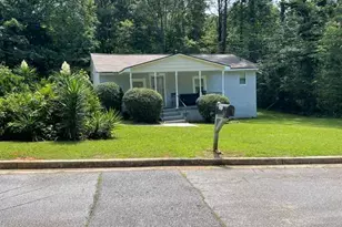 2472 Scruggs Dr, Lithonia, GA 30058 - Photo 2