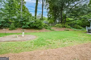 435 Stonebridge Dr, Roswell, GA 30075 - Photo 36