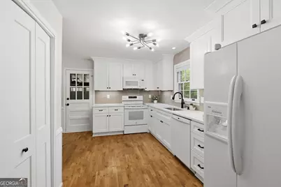 435 Stonebridge Drive, Roswell, GA 30075 - Photo 10