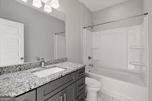 2017 Ocean Dr, Atlanta, GA 30318 - Photo 4