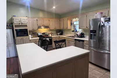 135 Brandon Street, Baxley, GA 31513 - Photo 4