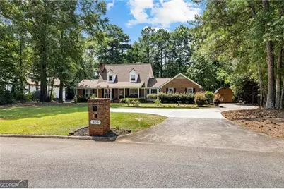 306 Ashford Place, Griffin, GA 30224 - Photo 4