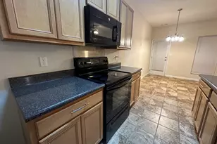 5489 Sierra Tr, South Fulton, GA 30349 - Photo 8